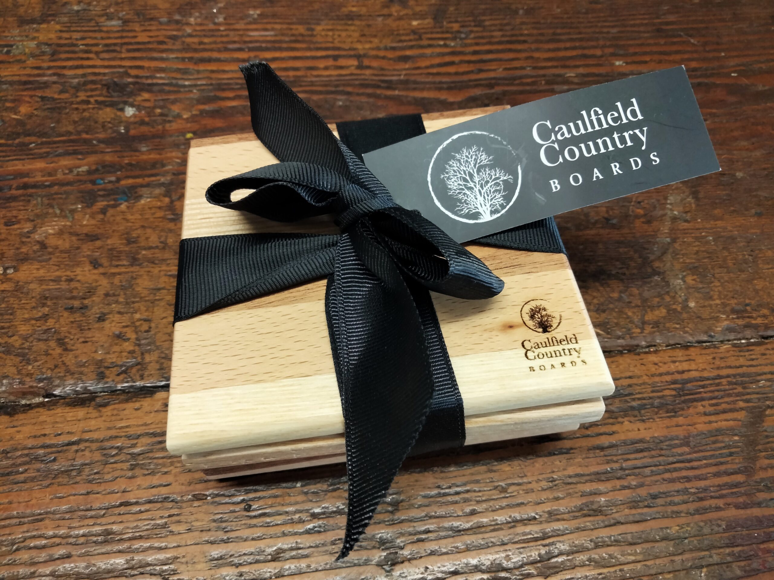 Hardwood coaster set